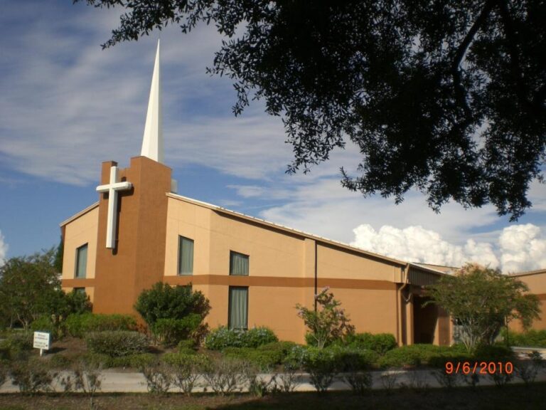 Clearwater Community Church — Dunedin